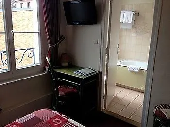 Louis Hotel 2*